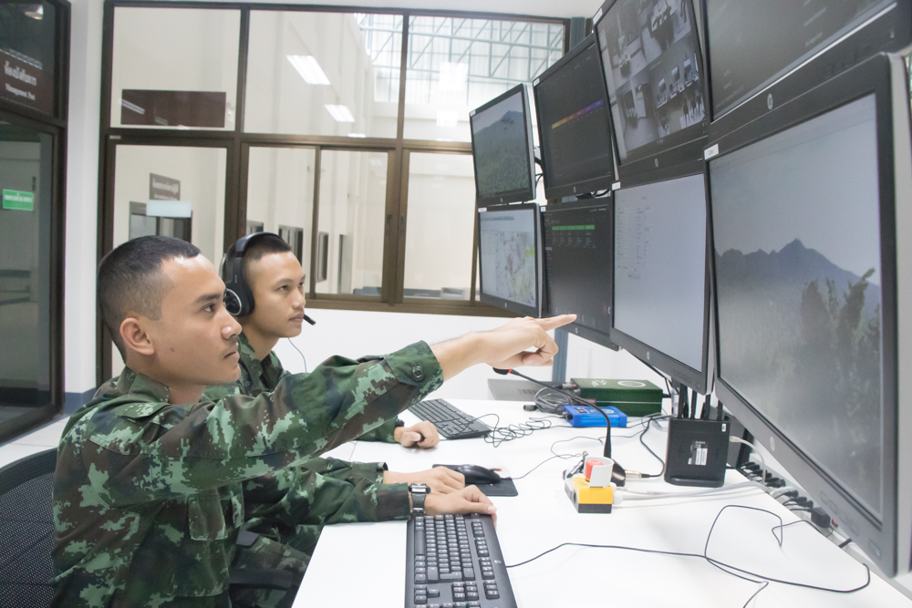 <p>Bagira’s HCT App supports tracking, monitoring, and evaluation of Howitzer crew activities. The system is synchronized with all relevant radio systems and CCTV environment cameras inside of the crew compartment in order to ensure better After Action Review.</p>
